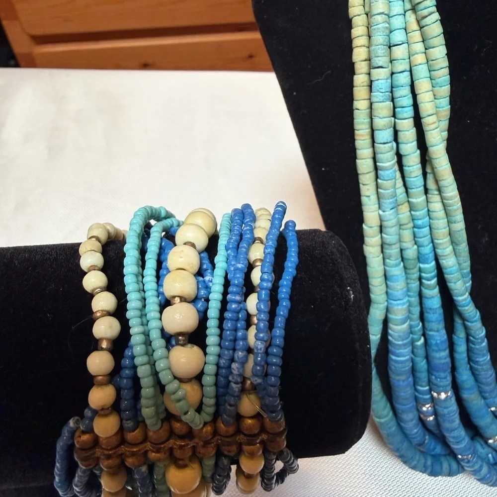 Blue Multi-Strand Beaded Necklace & Stretch Bracelet - Like New